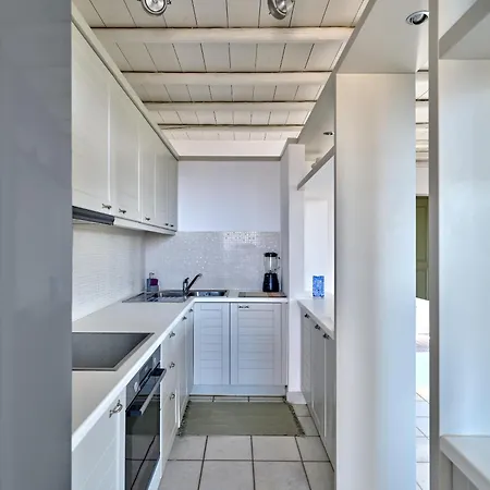 Myrto's House Seaview Of Naxos Isterni (Paros)