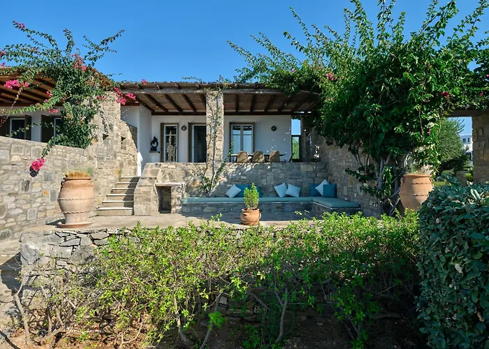 Clover - A Unique House For Your Dream Holidays *